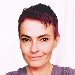 Meet your Posher, Kimberly lyon